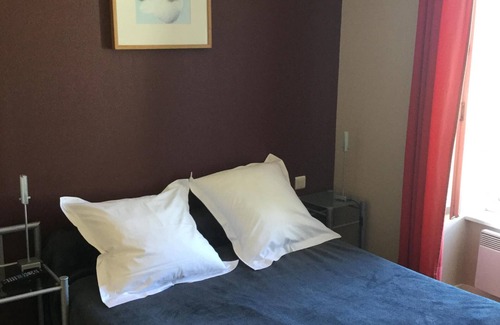 Plonevez-Porzay House | Guest room for 2 persons in Douarnenez bay