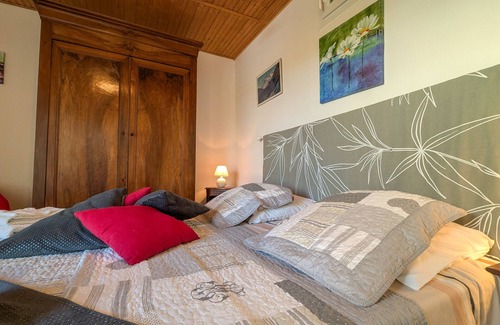 Chatillon-sur-Indre Bed & Breakfast | Guest rooms with garden near Loire castles