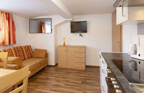 Bartholomaeberg Apartment | Guestehaus Sahin apartment 5