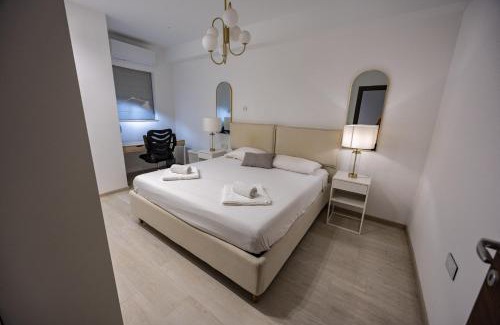 Sliema Apartment | GuestHost - Sliema Breeze & Patio Comfort