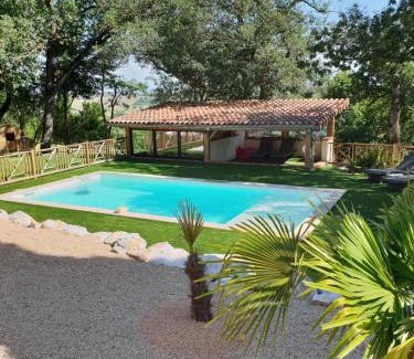 Sainte-Foy-d'Aigrefeuille House | Guesthouse Le Pujol
