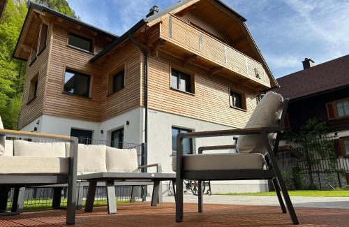 Hallstatt House | Guesthouse Alpinum