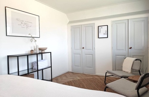 Nessersluis House | Guesthouse at the Amstel river. 2 Private rooms + bathrooms. Close to Amsterdam.
