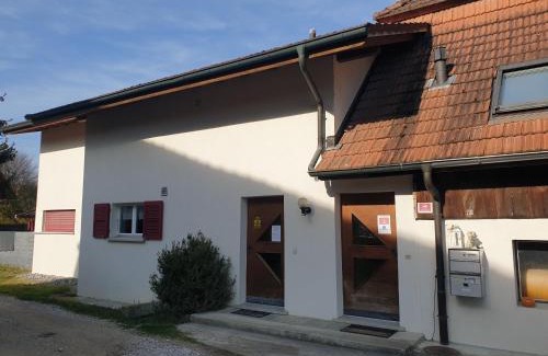 Leuzigen House | Guesthouse Claudia