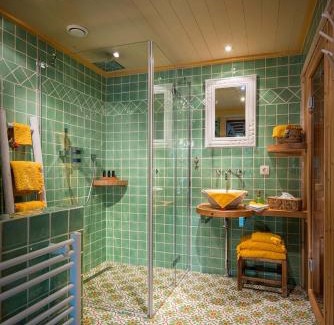 Schoondijke Hotel | Guesthouse Ensenada