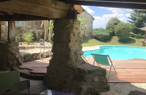 Barsac House | Guesthouse for 2 in a peaceful setting among the vines. Sauna & pool