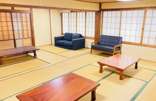 Miyoshi House | Guesthouse KAZURABASHI