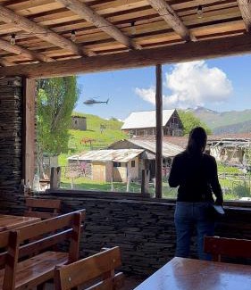 Omalo Hotel | Guesthouse Lasharai