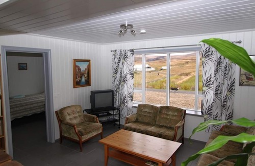 Reykholt House | Guesthouse Steindórsstadir