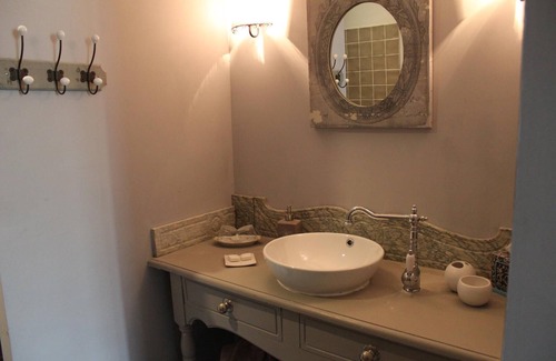 Endouffielle House | Guesthouse to the happiness of the hosts