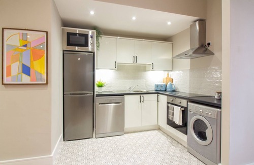 Portobello Apartment | Guestready - Enchanting 2BR Flat in Newmarket Hall