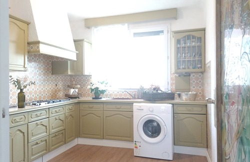 Villeneuve-le-Roi House | Guibert Home - Spacious and bright apartment 20 min from Paris