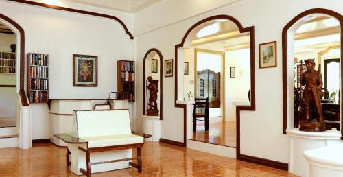 Guindulman Hotel | Guindulman Bay Tourist Inn
