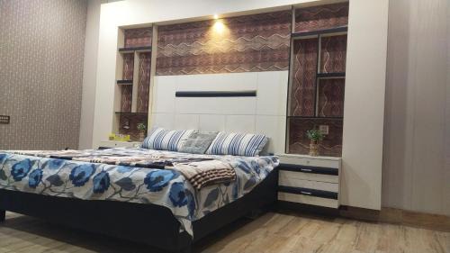 Faisalabad Bed & Breakfast | Gulistan Inn