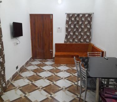 Deoghar Apartment | Gunjan Cottage