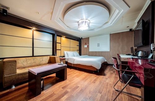 Gunpo 1-dong Hotel | Gunpo Ritz