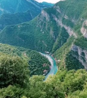 Shkoder County House | Guri i Lekës Guesthouse