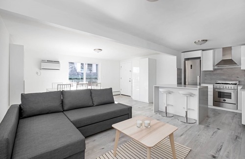 Weehawken House | Gut renovated 2beds apartment, 10min from Manhattan. Fully furnished, queen size