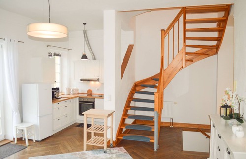 Bruel Apartment | Gutshaus Neu Necheln - Ferienwohnung