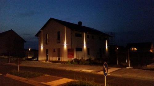 Jungersdorf House | Gutunterdachgebracht