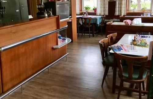 Kasten bei Boeheimkirchen Hotel | Gwörthwirt