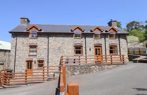 Llanbrynmair House | Gwernffridd