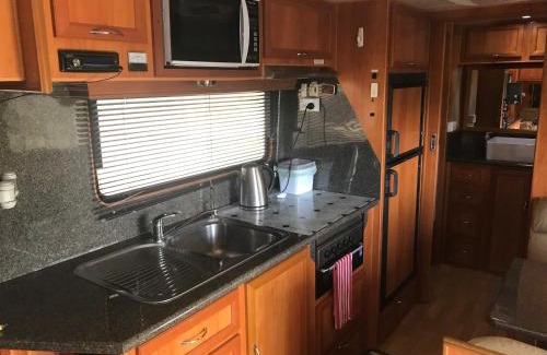 North Deep Creek Other | Gympie Luxury Caravan with ensuite bathroom