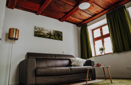 Altstadt House | Hänsel und Gretel