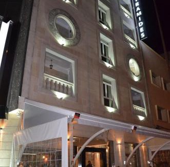 Taza Hotel | Hôtel-Café-Restaurant Pyramides,