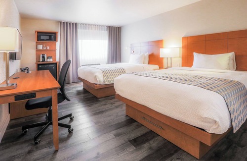 Sainte-Anne-des-Monts Hotel | Hôtel & cie