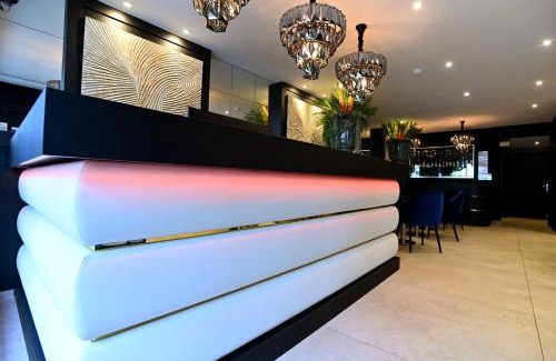 Quartier du chateau Hotel | Hôtel Des Quatrans
