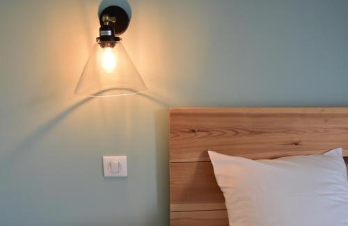 Jassat Hotel | Hôtel Domaine du Lac Chambon