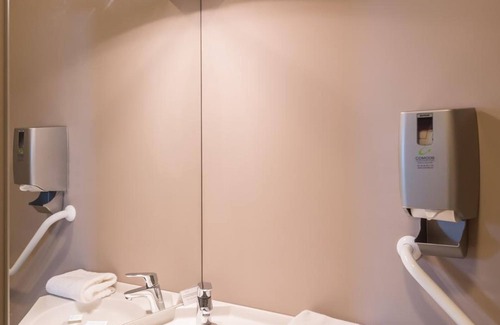 Saint-Symphorien-sur-Coise Hotel | Hôtel l'Horizon