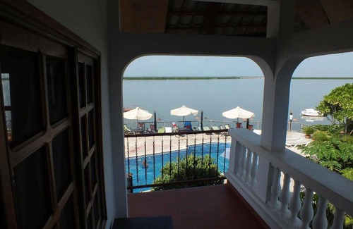 Ziguinchor Hotel | Hôtel Kadiandoumagne