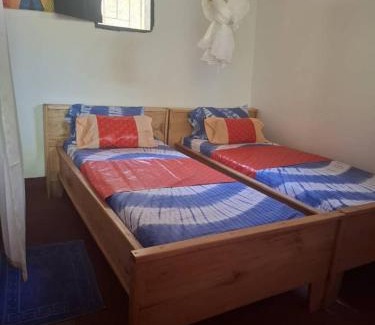 Iles de Los Bed & Breakfast | Hôtel Kiriboungni chez sylfatou