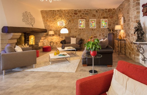 Generargues Hotel | Hôtel les 3 Barbus