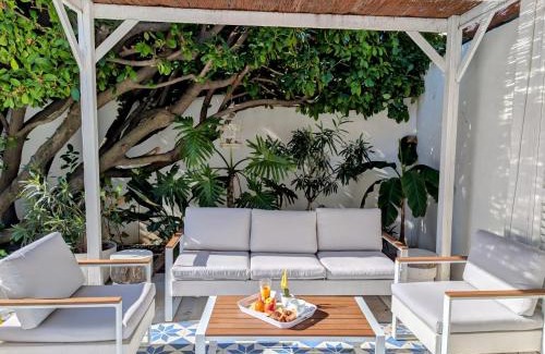 Juan-les-Pins Hotel | Hôtel Mademoiselle