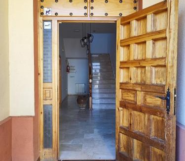 Helechosa de los Montes Hotel | H Helechosa