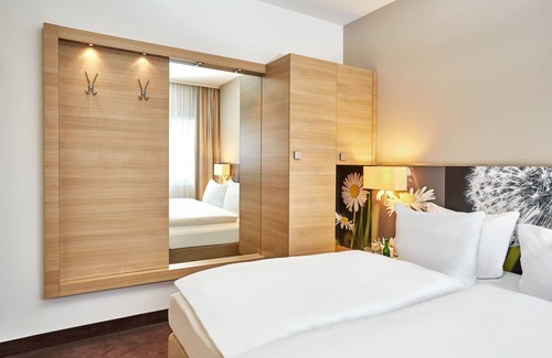 District 9 Hotel | H+ Hotel Zürich