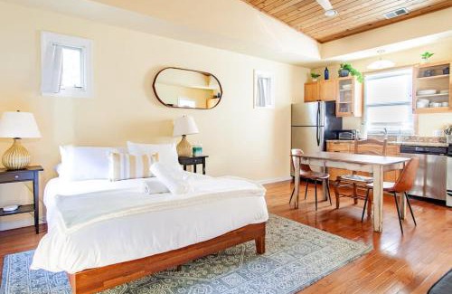 Stanton Park House | H St Sanctuary Capitol Hill Carriage House