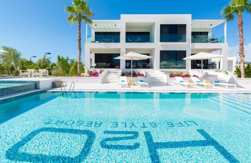 Long Bay Resort | H2O LifeStyle Resort
