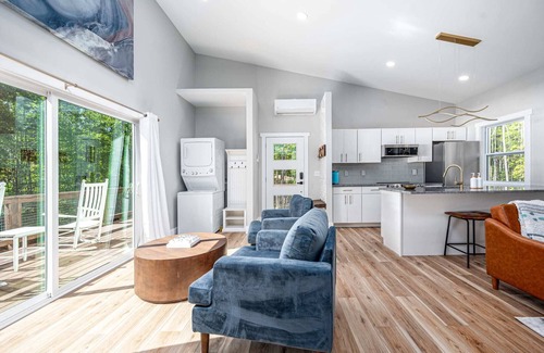 Bynum Cabin | H2O Oasis Tree House