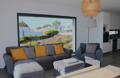 Espartal Villa | H36 Pine Villa