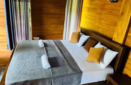 Habarana Apartment | Habarana Tree House - Ivory cottage