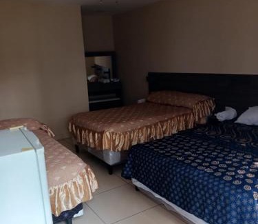 Tamanique House | Habitaciones Casa Cuscatlan