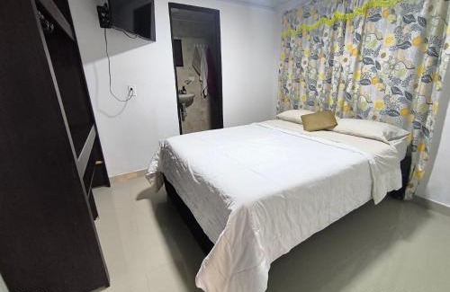 Libano Apartment | Habitaciones privadas independientes con parking privado