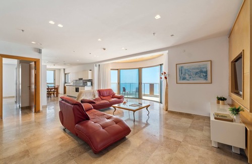 Haifa Apartment | HaCarmel Beach Sea-View Penthouse