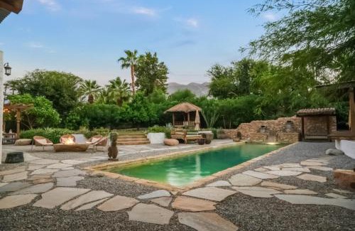 Magnesia Falls Cove House | Hacienda Hideaway