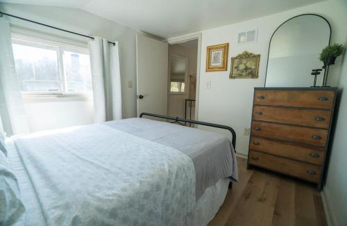 Hadley House | Hadley Hideaway Cottage
