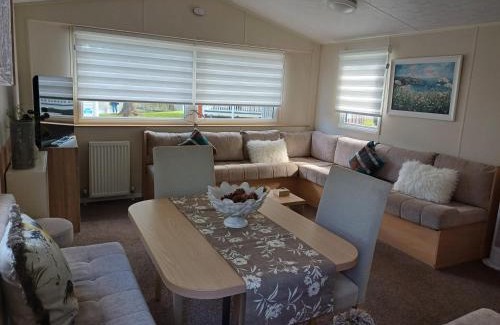 Berwick-upon-Tweed House | Haggerston Castle LAKEFIELD 12 - ENTERTAINMENT PASSES NOT INCLUDED